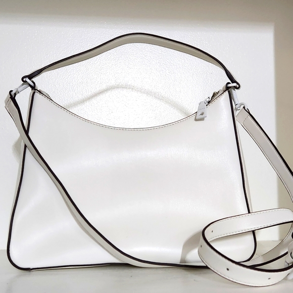 DKNY vegan leather Dylan Bag - Picture 3 of 8